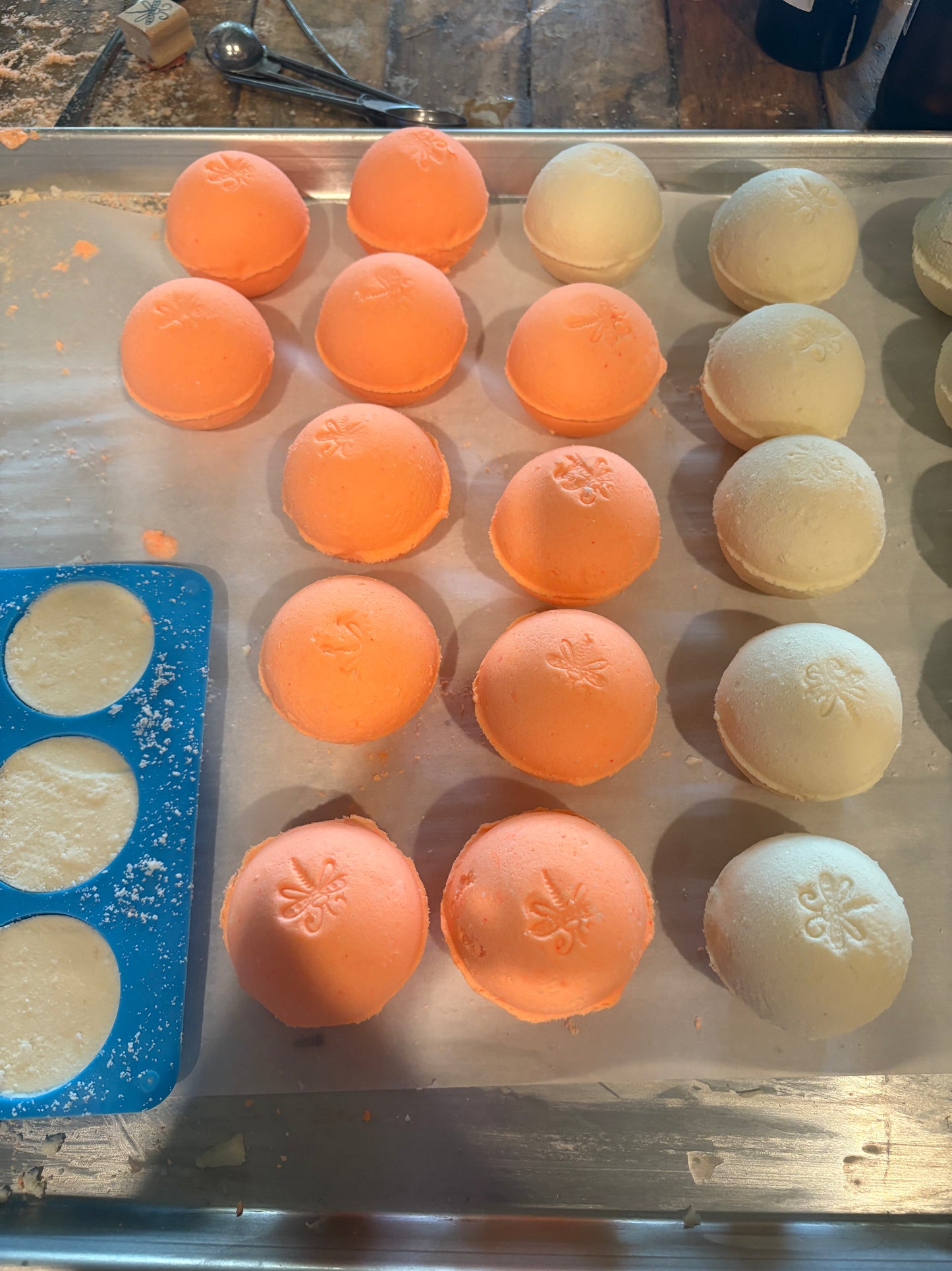 Artisan Bath Bombs – Choose Your Scent