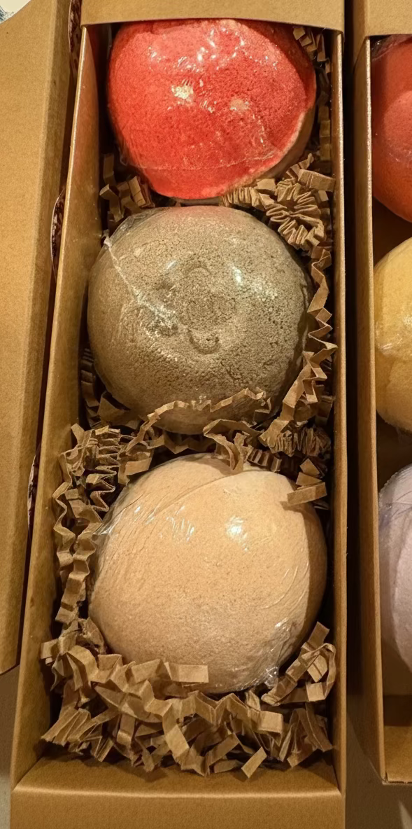 Artisan Bath Bombs – Choose Your Scent