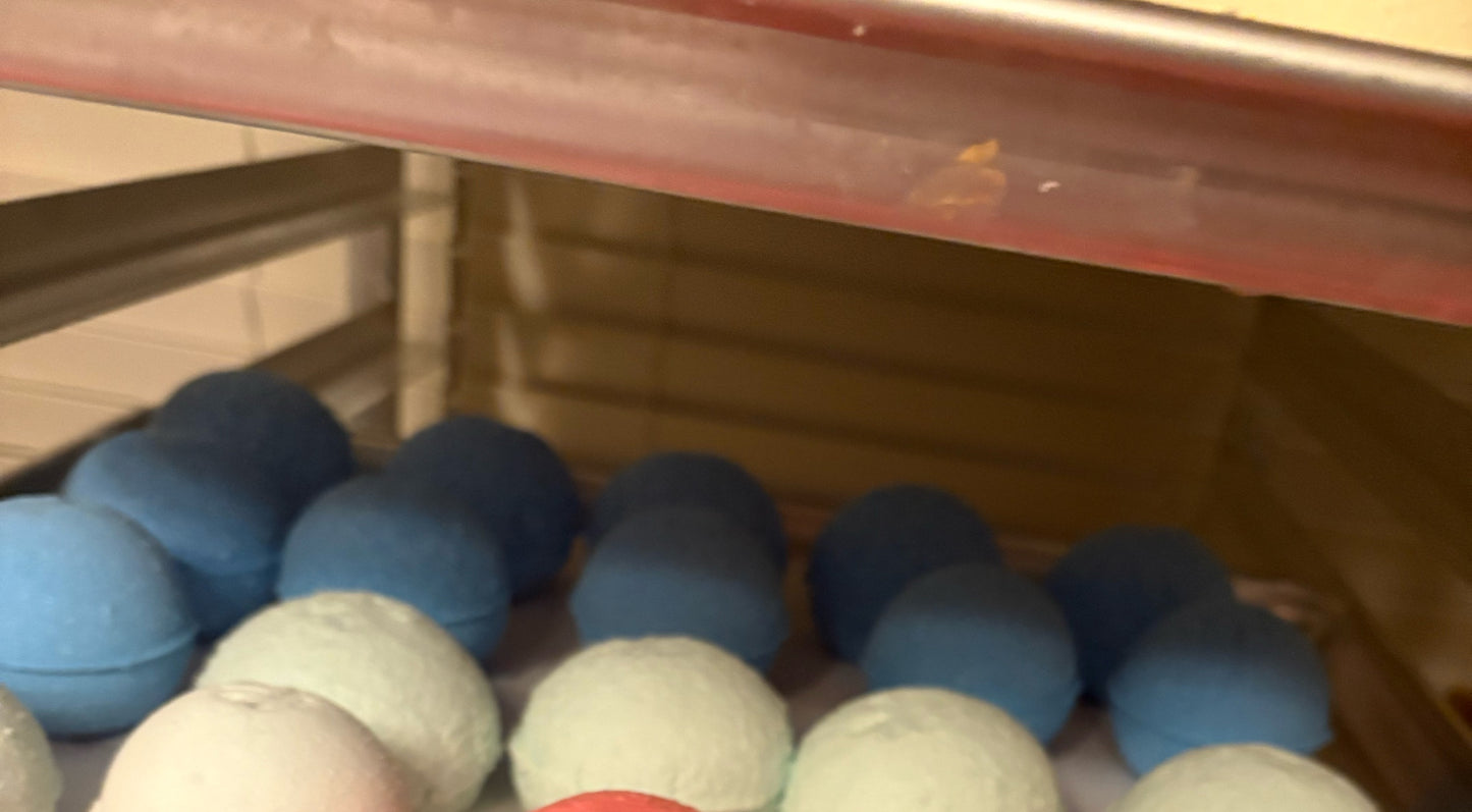 Artisan Bath Bombs – Choose Your Scent